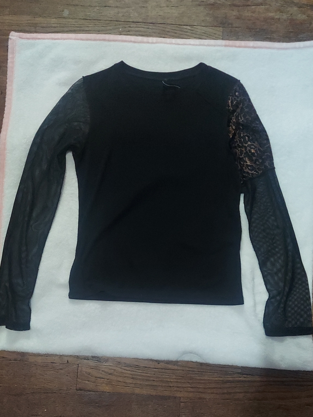 Black Long-Sleeve Women's Mesh Accent Top
